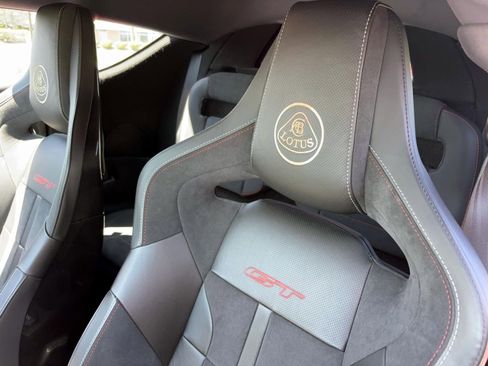 Used 2020 Lotus Evora image 27