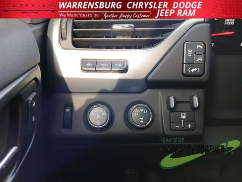 Used 2020 Chevrolet Tahoe Premier image 34