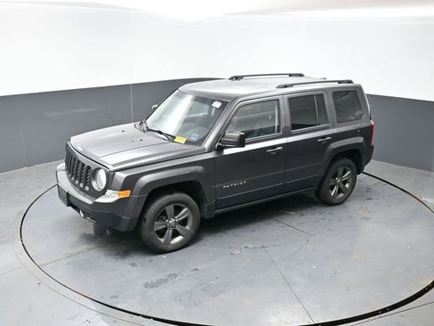Used 2015 Jeep Patriot High Altitude image 12