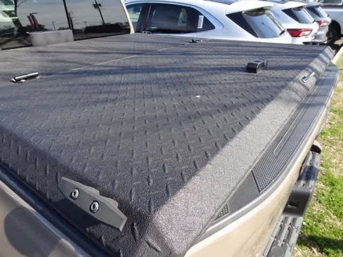 Used 2023 Nissan Frontier PRO-4X w/ Tow Package image 7