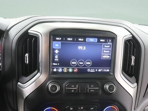 Used 2021 Chevrolet Silverado 1500 LT Trail Boss w/ Convenience Package II AWD/4WD image 9