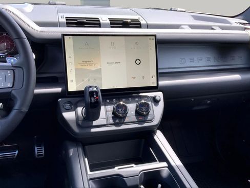 New 2026 Land Rover Defender 110 OCTA AWD/4WD image 7