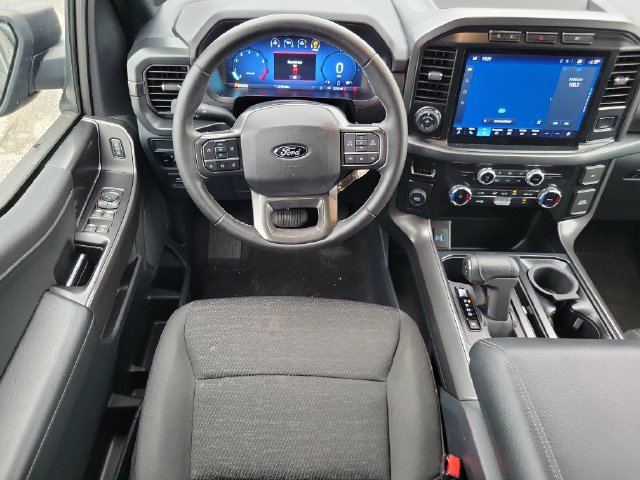 Used 2024 Ford F150 XLT w/ XLT Black Appearance Package RWD image 11