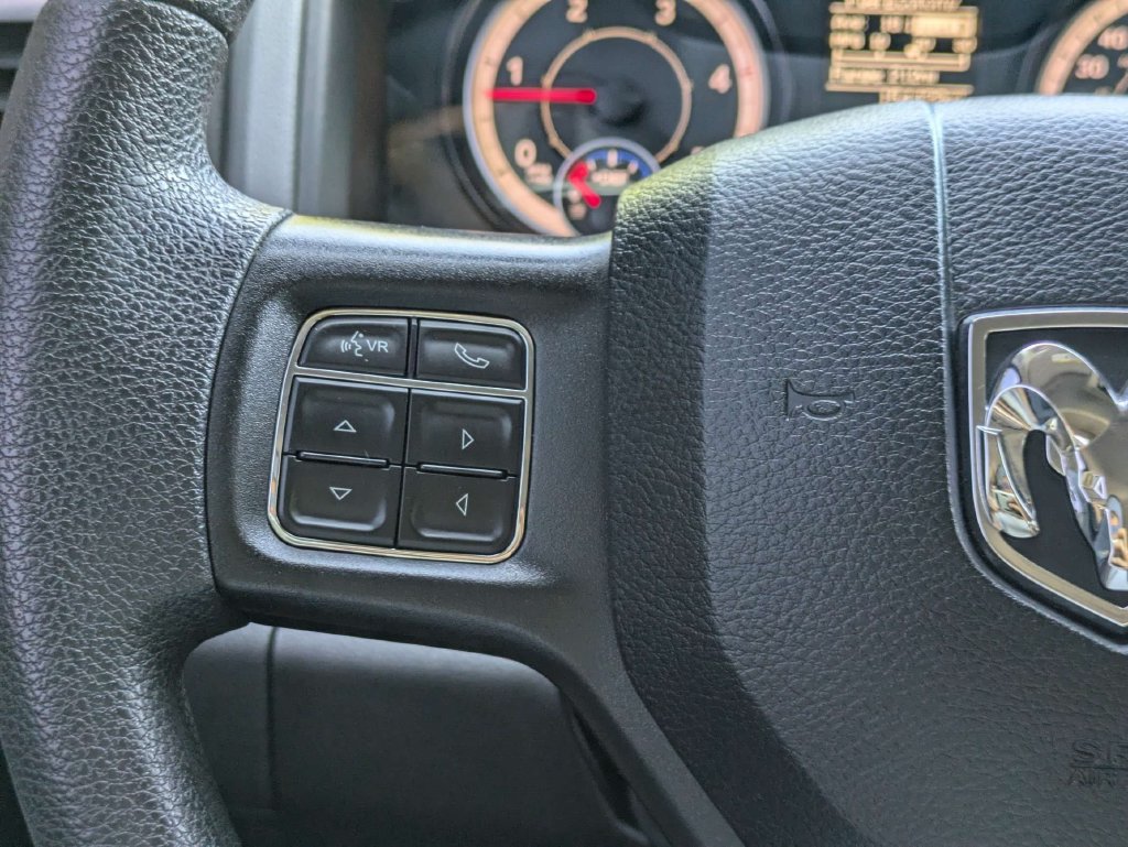 Used 2018 RAM 3500 SLT AWD/4WD image 22