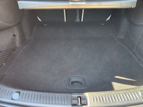 Used 2019 Mercedes-Benz E 300 4MATIC image 34