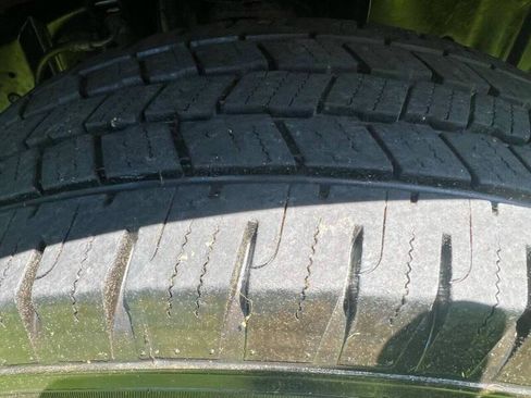 Used 2014 Ford E-250 and Econoline 250 Extended w/ Commercial Cargo Van Package image 13