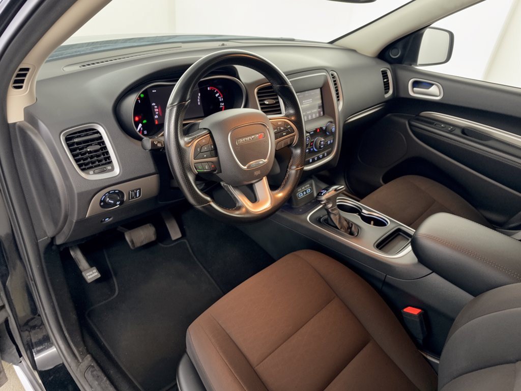 Used 2020 Dodge Durango SXT w/ 3rd Row Seating Group RWD image 4