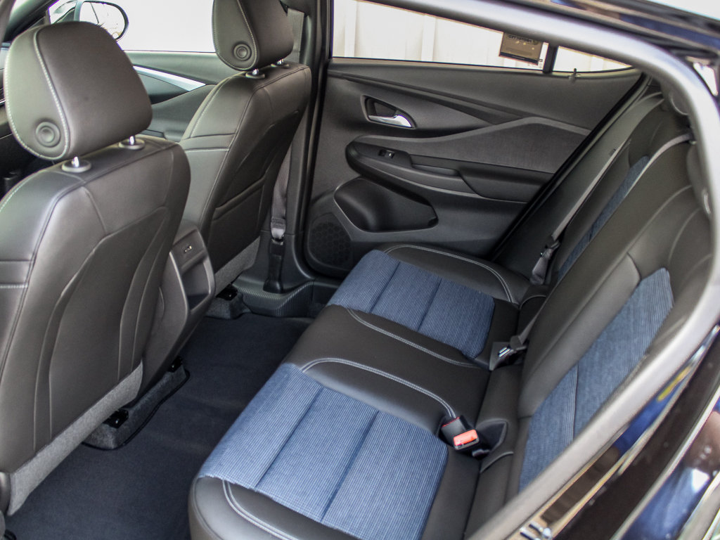 New 2026 Buick Envista Preferred FWD image 19
