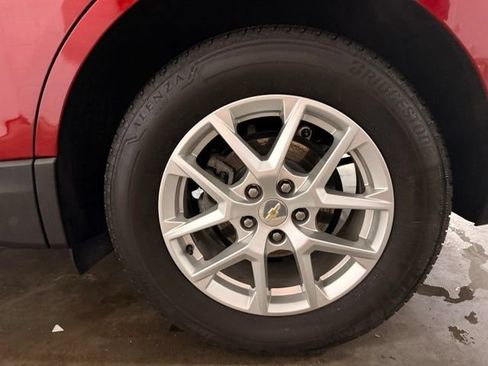 Used 2023 Chevrolet Equinox LT AWD/4WD image 7