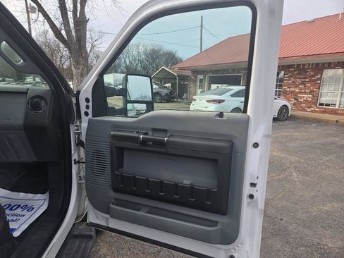Used 2013 Ford F250 XL w/ PWR Equipment Group AWD/4WD image 42