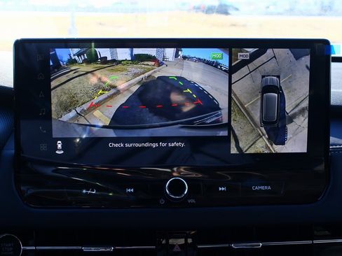 New 2026 Mitsubishi Outlander Trail Edition image 18