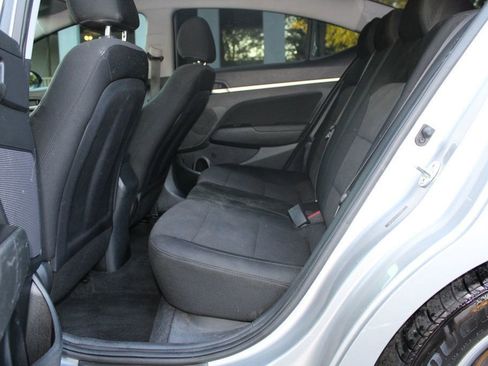 Used 2020 Hyundai Elantra SEL w/ Cargo Package (C1) image 14