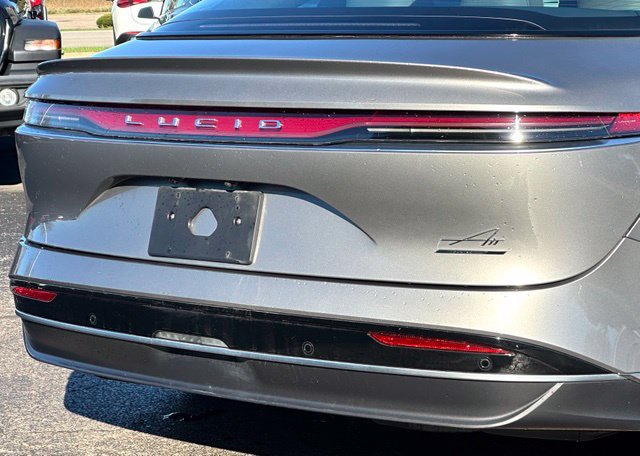 Used 2023 Lucid Air Touring AWD/4WD image 10
