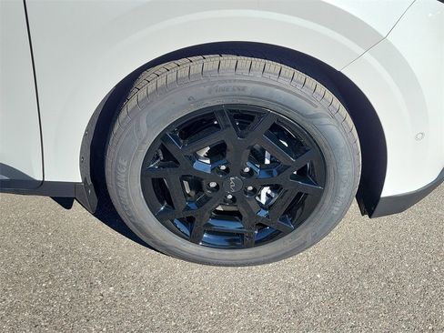 New 2026 Kia Carnival SX image 42