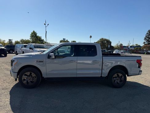 Used 2024 Ford F150 Lightning Lariat AWD/4WD image 2
