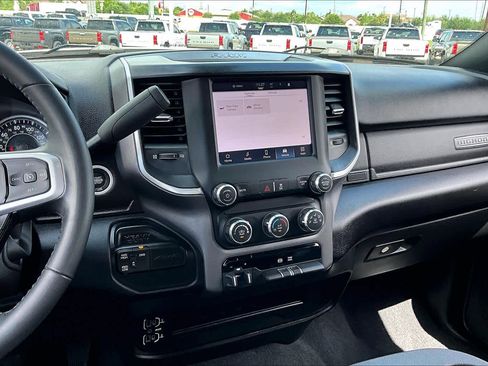 Used 2023 RAM 2500 Big Horn w/ Level 1 Equipment Group image 7