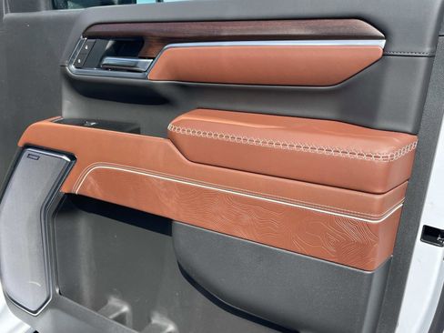 New 2026 GMC Sierra 2500 Denali Ultimate AWD/4WD image 26