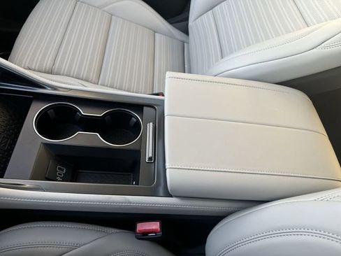 New 2026 Lincoln Nautilus Reserve image 21