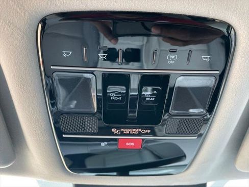 Used 2025 Hyundai Santa Fe Calligraphy image 36