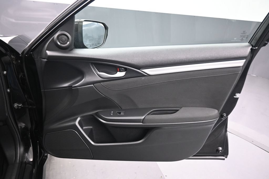 Used 2018 Honda Civic EX image 39
