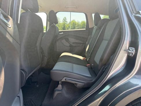 Used 2017 Ford Escape SE AWD/4WD image 20