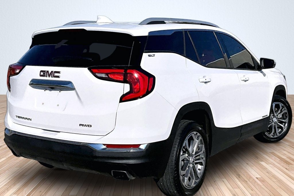 Used 2019 GMC Terrain SLT w/ Preferred Package AWD/4WD image 2