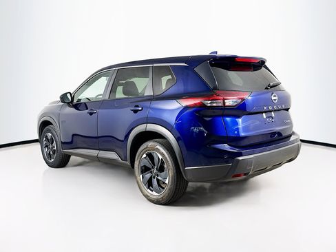 Used 2024 Nissan Rogue SV AWD/4WD image 28
