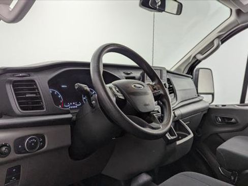 Used 2024 Ford Transit 250 Low Roof w/ Exterior Upgrade Package image 19