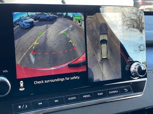 New 2025 Mitsubishi Outlander SEL image 23