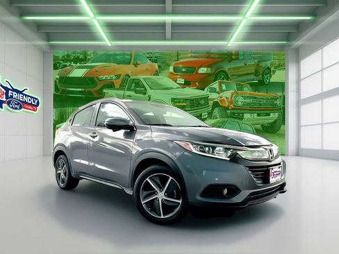 Used 2021 Honda HR-V EX image 1