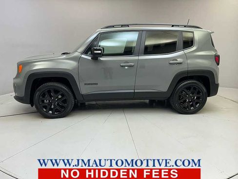Used 2022 Jeep Renegade Altitude image 2