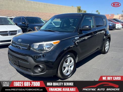 Used 2019 Kia Soul w/ Convenience Package image 1