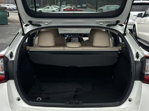 Used 2019 Toyota Prius Limited image 32