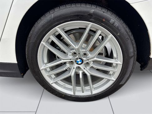 Used 2024 BMW 530i xDrive w/ Premium Package image 7