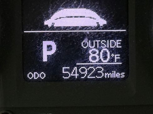 Used 2019 Toyota Corolla LE w/ Carpet Mat Package (TMS) FWD image 17