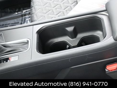 Certified 2026 Nissan Kicks SV FWD image 19