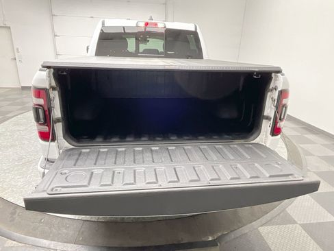 Used 2020 RAM 1500 Big Horn AWD/4WD image 30