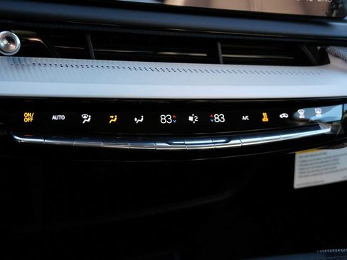 Used 2026 Cadillac Optiq Sport 1 AWD/4WD image 20