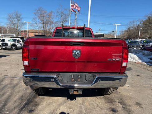 Used 2015 RAM 2500 SLT image 9