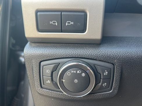 Used 2019 Ford F250 Lariat w/ Lariat Ultimate Package image 13