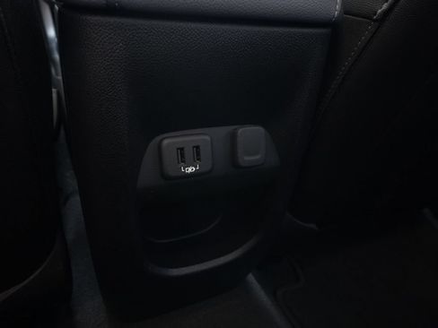 Used 2020 Chevrolet Colorado Z71 AWD/4WD image 26
