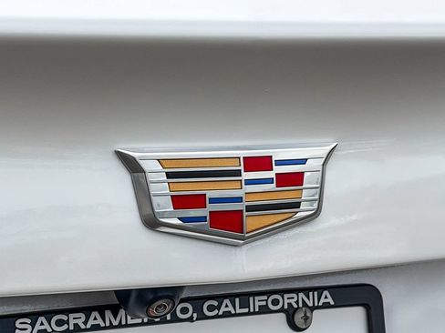 Used 2021 Cadillac XT4 Sport FWD image 4