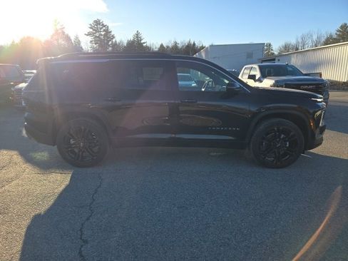 New 2026 Chevrolet Traverse LT w/ LPO, Floor Liner Package image 6