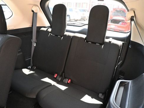 Used 2017 Mitsubishi Outlander SE FWD image 20