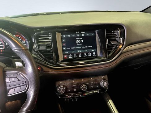 Used 2023 Dodge Durango GT image 9
