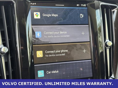 Certified 2025 Volvo XC60 B5 Plus image 22