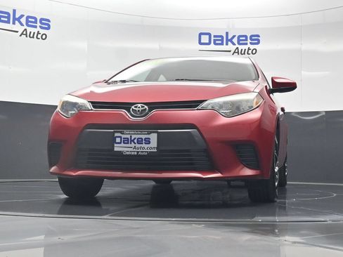 Used 2015 Toyota Corolla LE FWD image 36