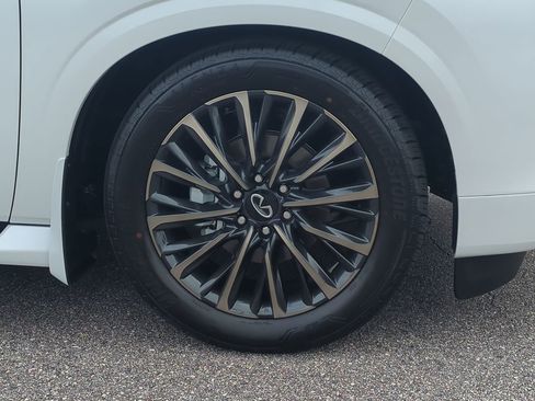 New 2026 INFINITI QX80 Autograph w/ Premium Cargo Package image 12