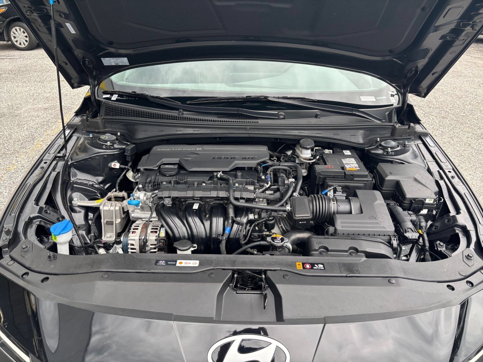 Used 2026 Hyundai Elantra Sport FWD image 30