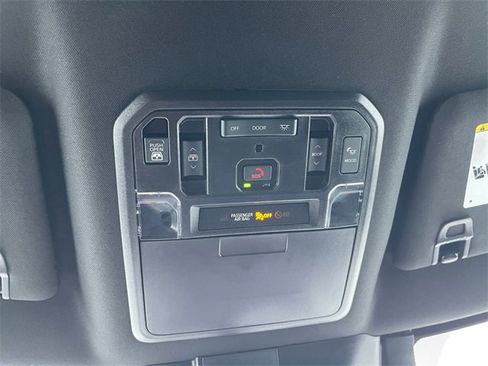 Used 2022 Toyota Tundra Platinum image 22